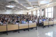 ר�Ҳ�ʿ��У��ְҵ������չר�⽲��