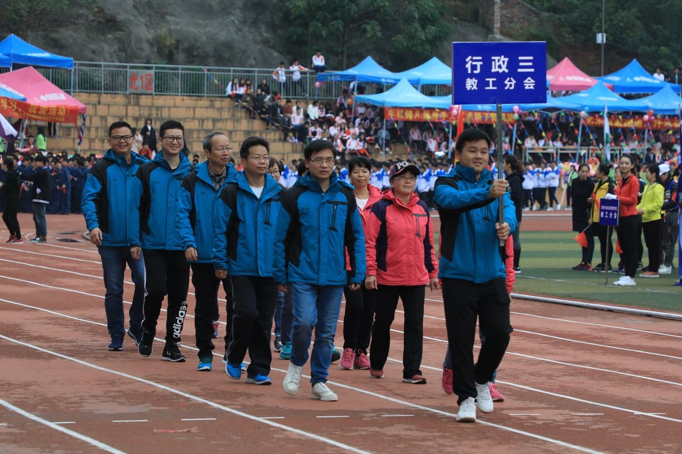 201712081707462016 201712081707462016.Jpeg