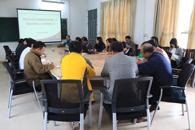 ѧУ�����򵼵�����һ��ݰ������˼����ѧԺָ������