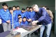 ��������˫�ߡ����Խӹ����Ƚ���׼  �����߶����������˲�  �������������ҵ��������ҵ���߳�ȥ��