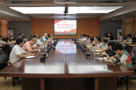 ���мǳ���ʹ����ѧУ��ί����ѧϰ�����飨���󣩿�չ�����к�ɫ�������µ�����ʹ����ѧϰ���л�