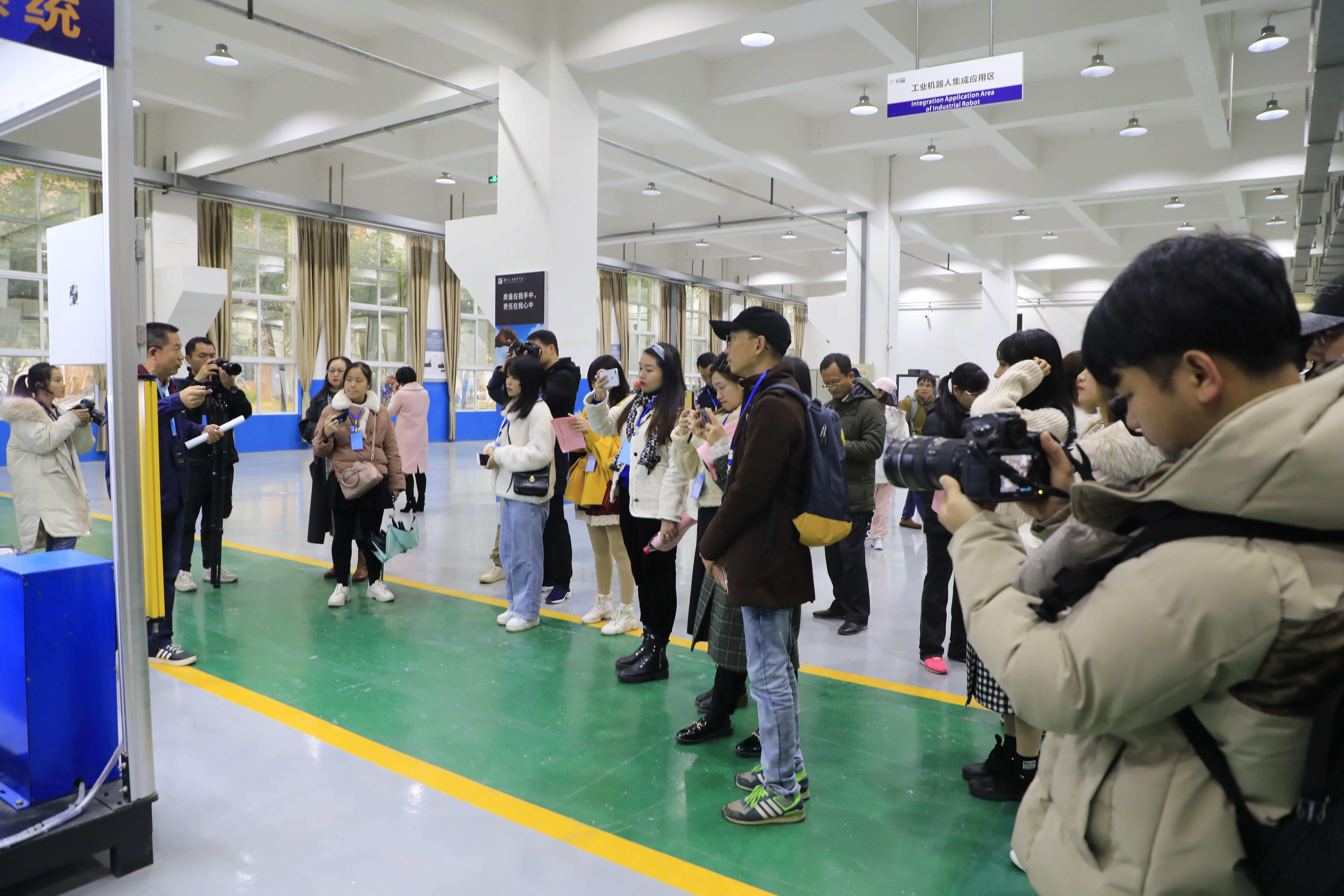 201912242054443700.jpg 201912242054443700.jpg