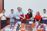 365���й�˾�뱱��������ѧ������ǩ��α�����ս������Э��