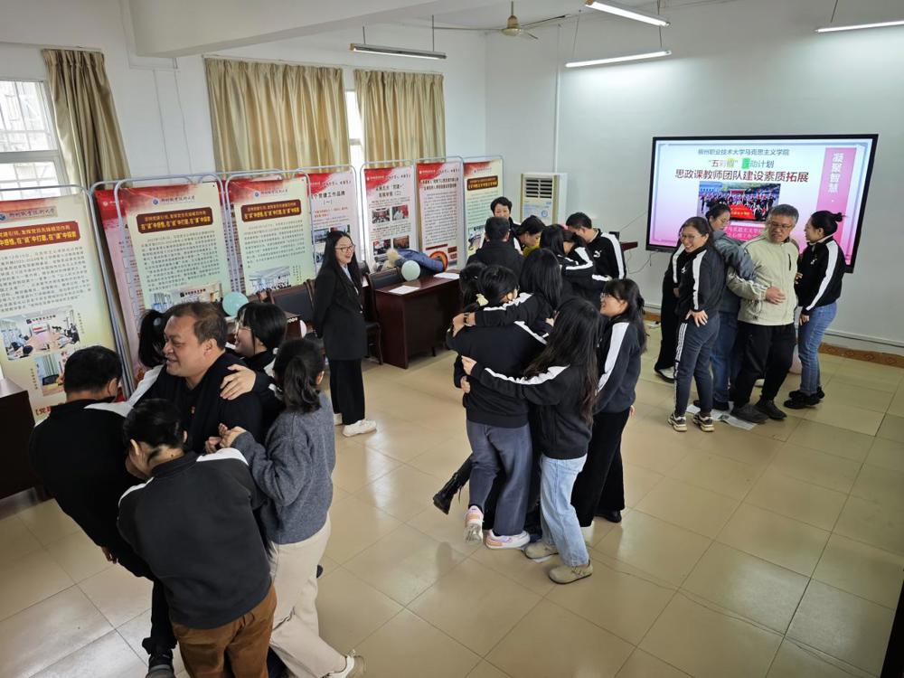 abf4a4924a4a4bc6a20b50c0b63befa8 3e1b1d6104648d8f93c281d84e1f0d9