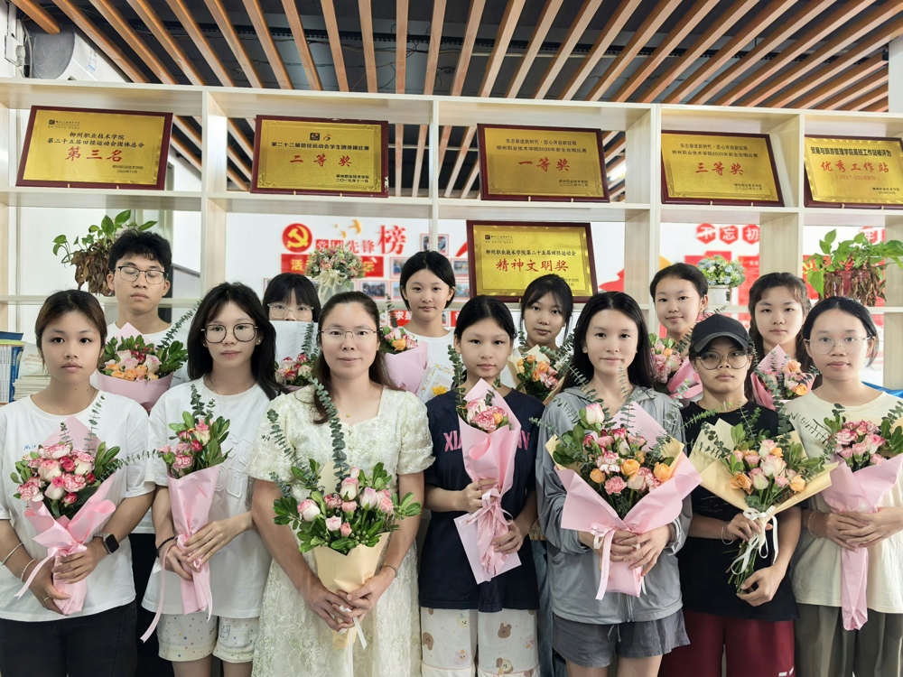 2025»¨Òջ 2025»¨Òջ