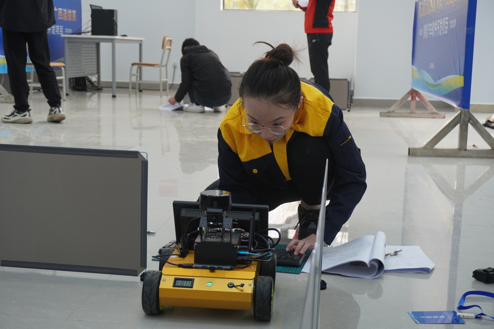 7a816836bc064cdebd61c11d2a1ecf74