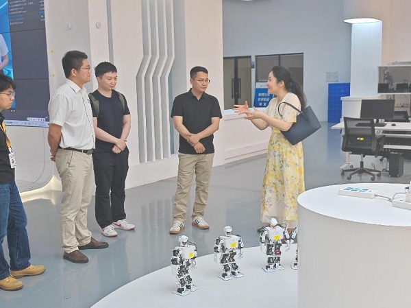 808c62a672bc4c70b947952b06ddab88