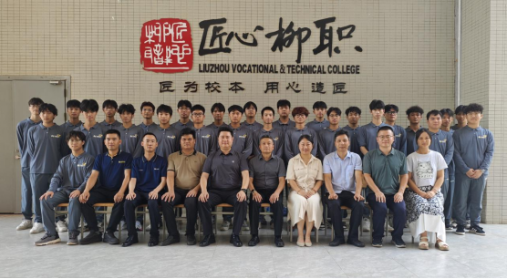 44896992128f46c7b29fdf6080547de7