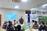 ͼ����ٿ����ڹ������������㸳�ܡ�ʦ��������̸��