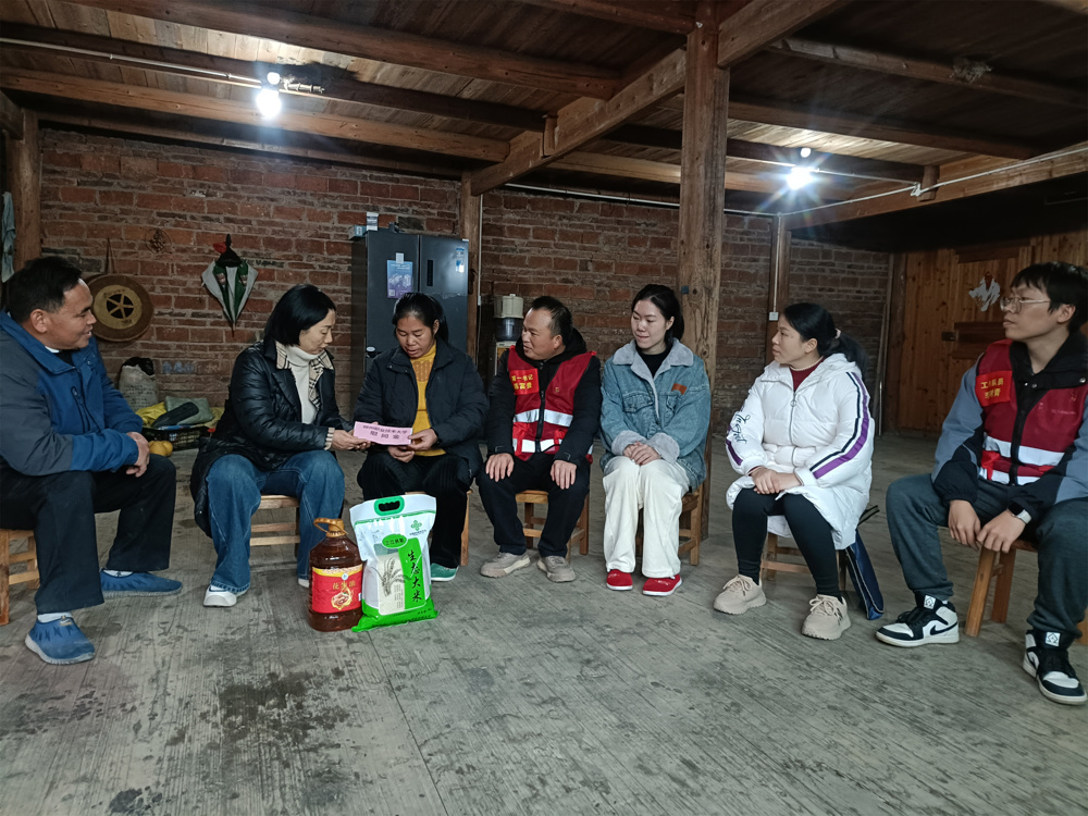 ο����ƶ��