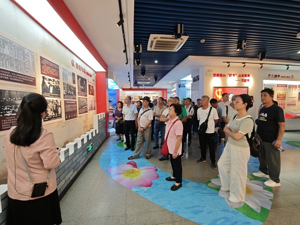 �����ݵ�Ա������ȡ��˵