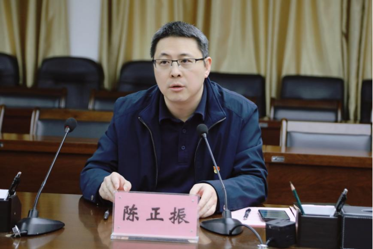 b59616b343514bbc85119bff2b025f79