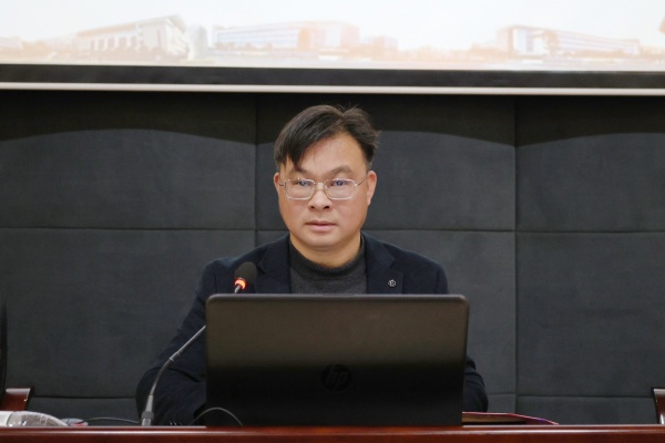 ѧУµ³Î¯³£Î¯¡¢¡¢¸±Ð£³¤È½¸£ËÉ×÷ÐÂѧÆÚѧÉúÖÎÀíÊÂÇéָʾ ѧУµ³Î¯³£Î¯¡¢¡¢¸±Ð£³¤È½¸£ËÉ×÷ÐÂѧÆÚѧÉúÖÎÀíÊÂÇéָʾ