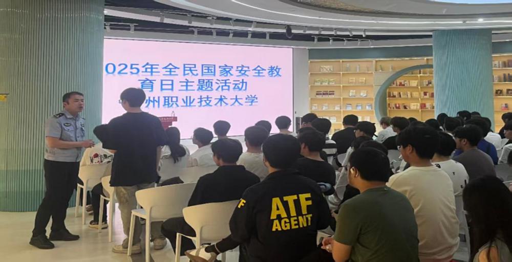 5b58dca7ef93e1bb87175102fe66b72