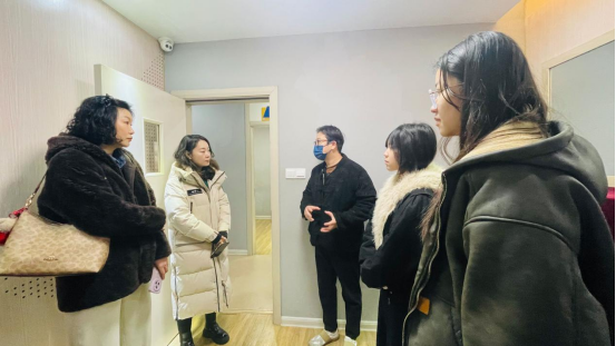 81fe46d042de4cfa81d9362ceec124a8