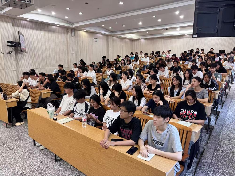 0f6d5173c68d4c44bb976385d7d85177