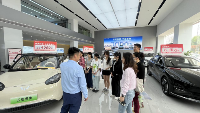 7fbee798ed0c4b99be2f18e1f01f14c3