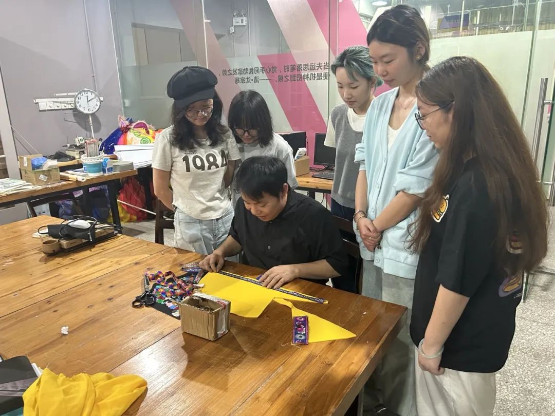 de13c6cab0e5436bb1219ee1c5475ff4 ͼƬ