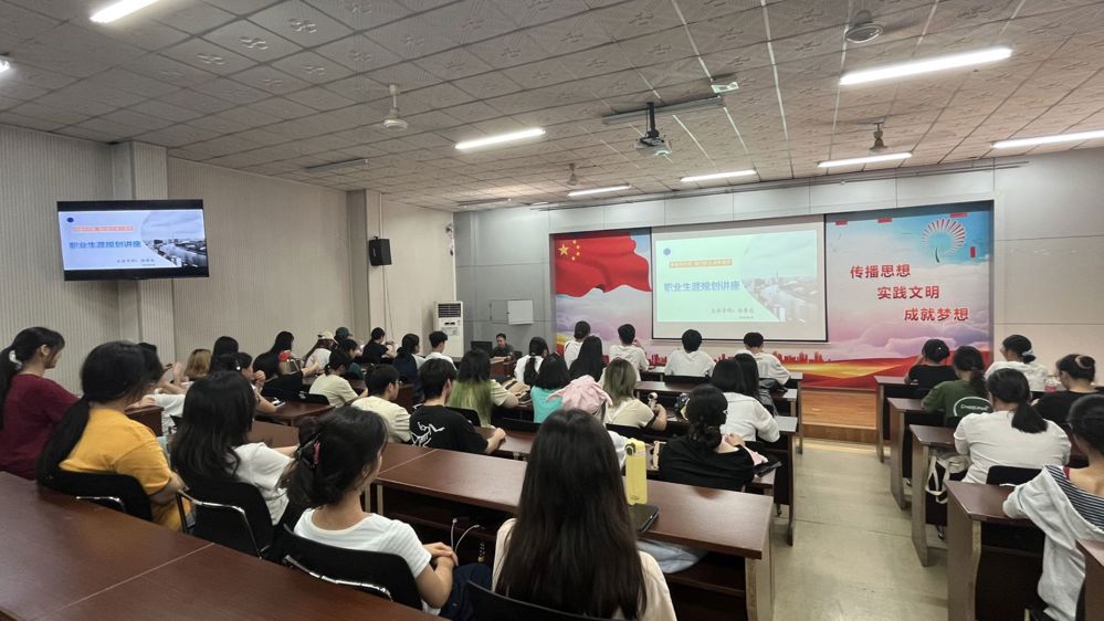 5b1cd1f14e404ebda36944a67792e29d