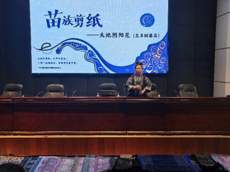 �����ֳ�