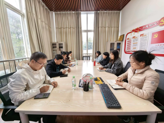 4d1038aa1d8c47c7bed09c230d6a0e08