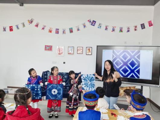 25ffc459c38941219a4d14a23a3d870e