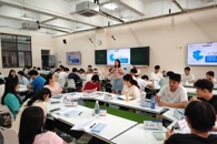 �۽���ҵ�ѵ� ������ְ��������365���й�˾����־�������롱��ѵ��Բ���չ�