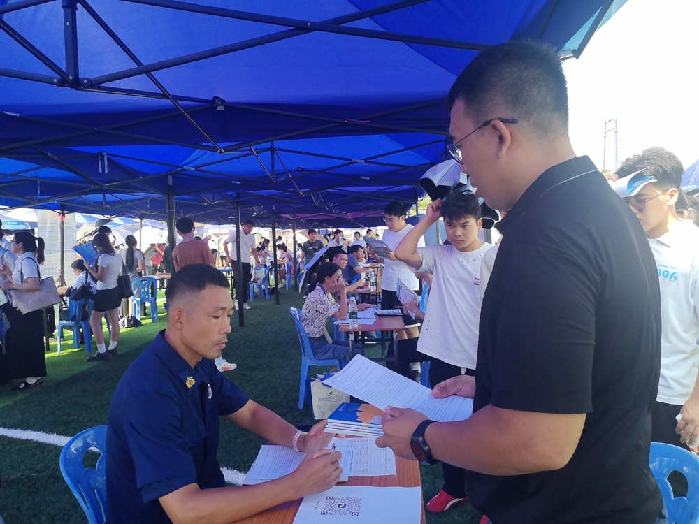 620214b63a354f3d84ad8b1dff3b78f9